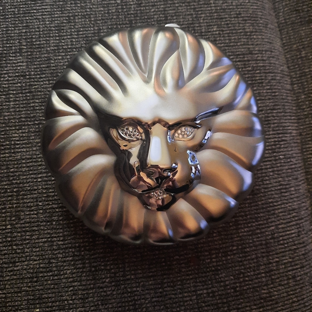 Vintage Comeco Moghul Lion's Head Hardcase Purse